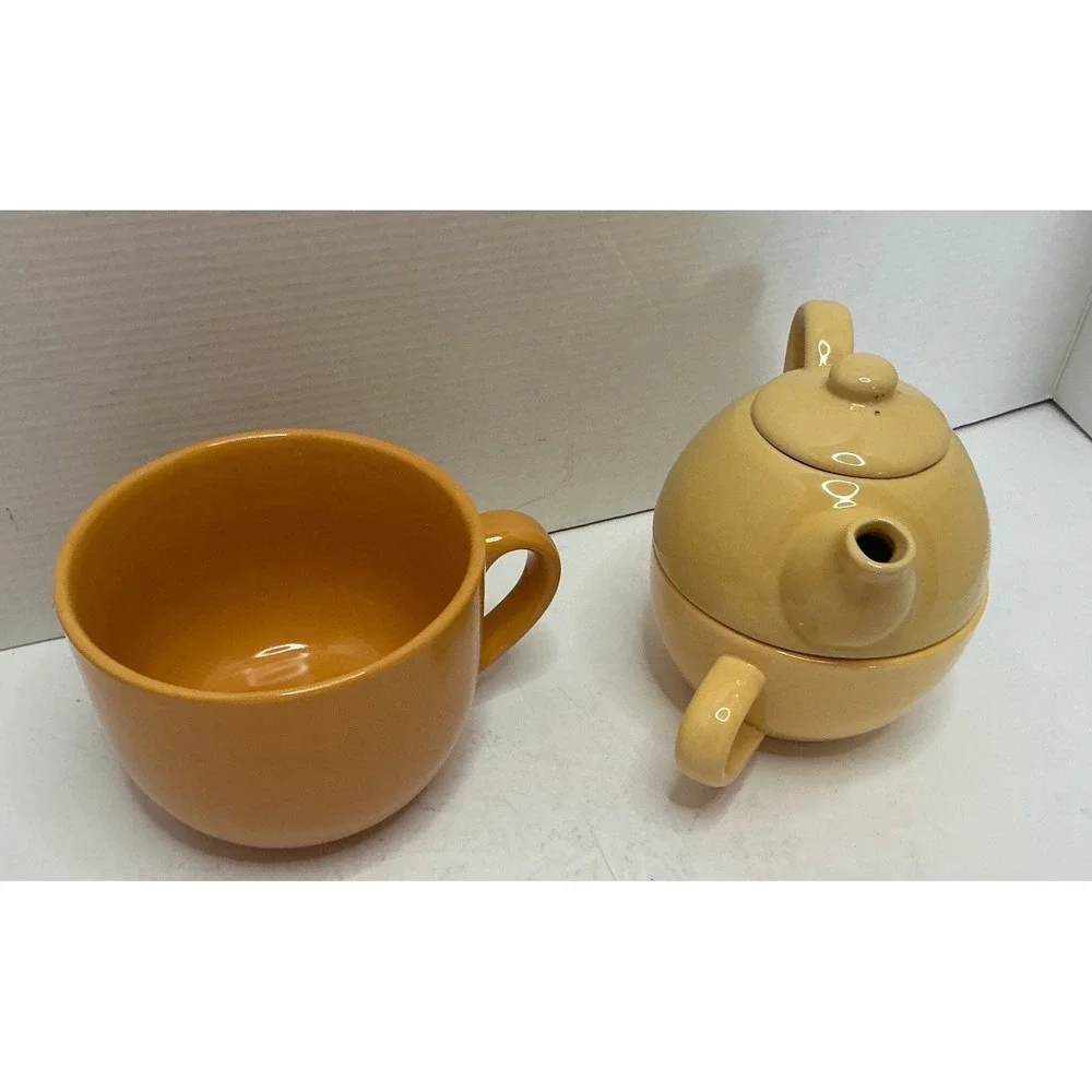 Pier 1 Vintage Tea For One Stacking Teapot and Cafe Au Lait Mug Set Yellow Organ